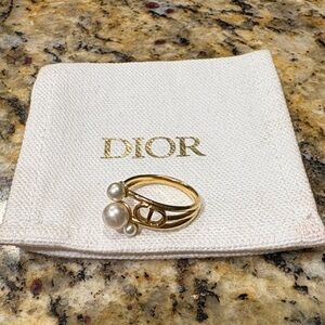 Dior Gold Ring with Pearls